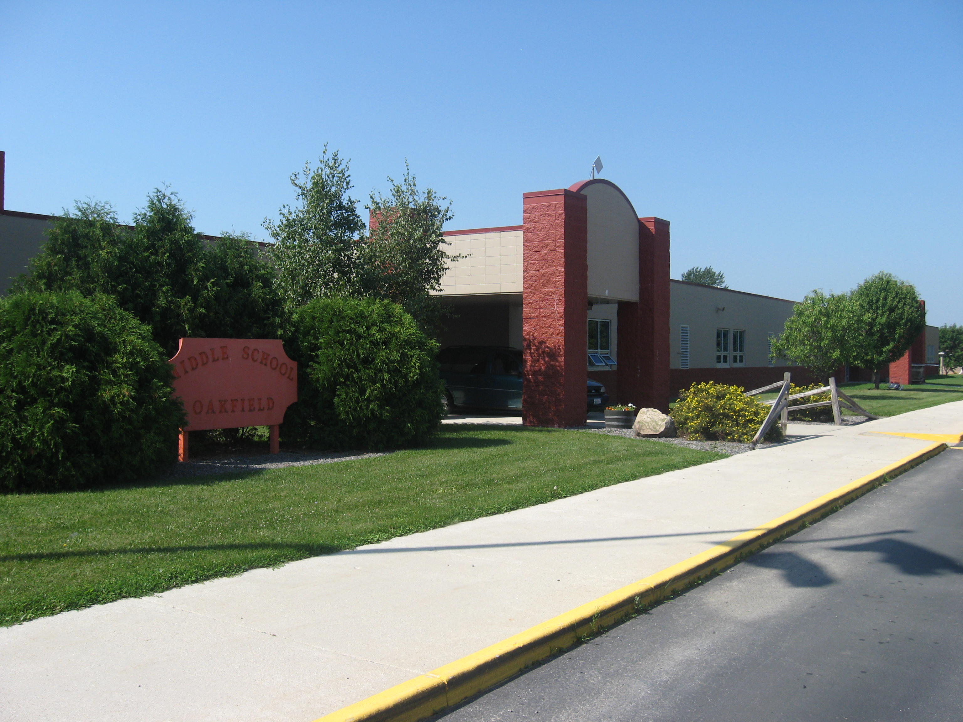 Oakfield Middle School in the Oakfield School District